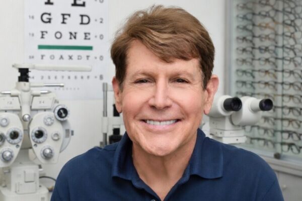 Harry Glen MD, Chief Medical Officer, VIS, Inc. Discover Opti-K®, a non-invasive procedure for vision correction, including AMD, myopia, presbyopia, and hyperopia.